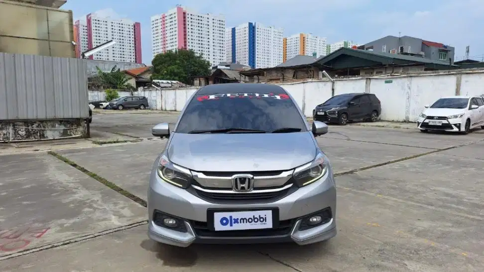 DP MURAH - Honda Mobilio 1.5 E Bensin-AT 2019 Abu-Abu