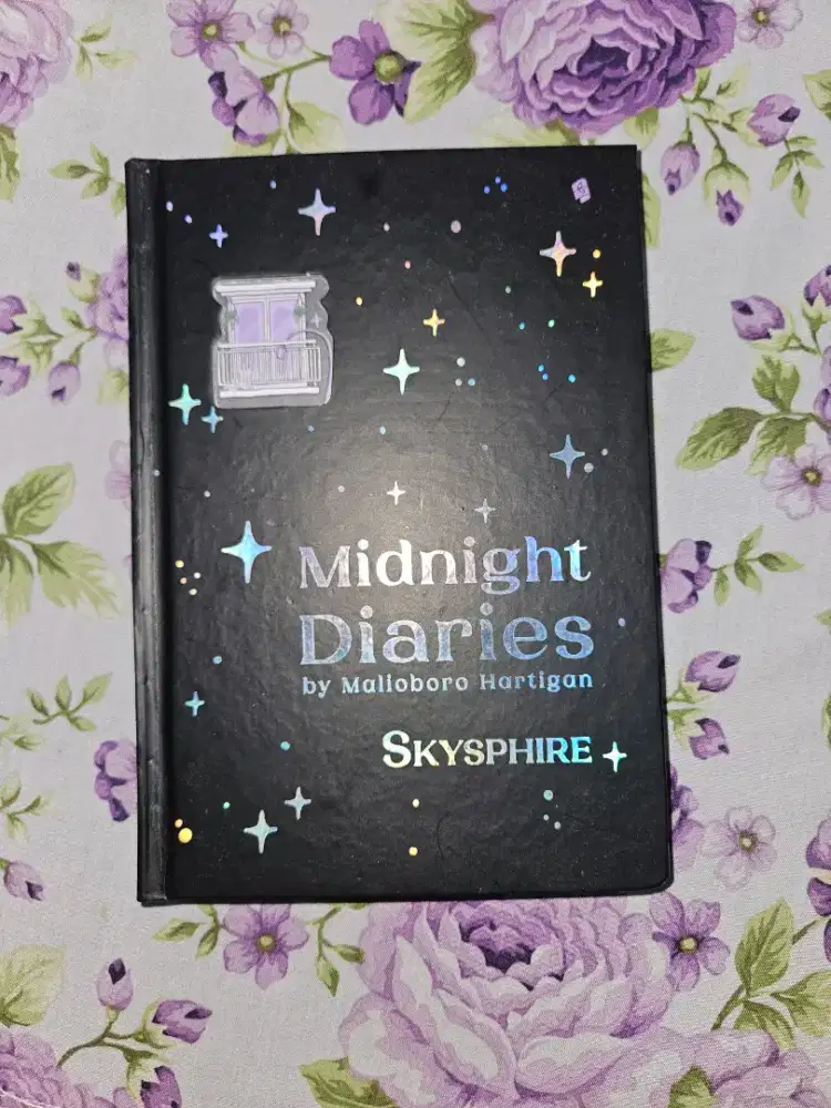 Novel Midnight Diaries (ORIGINAL)