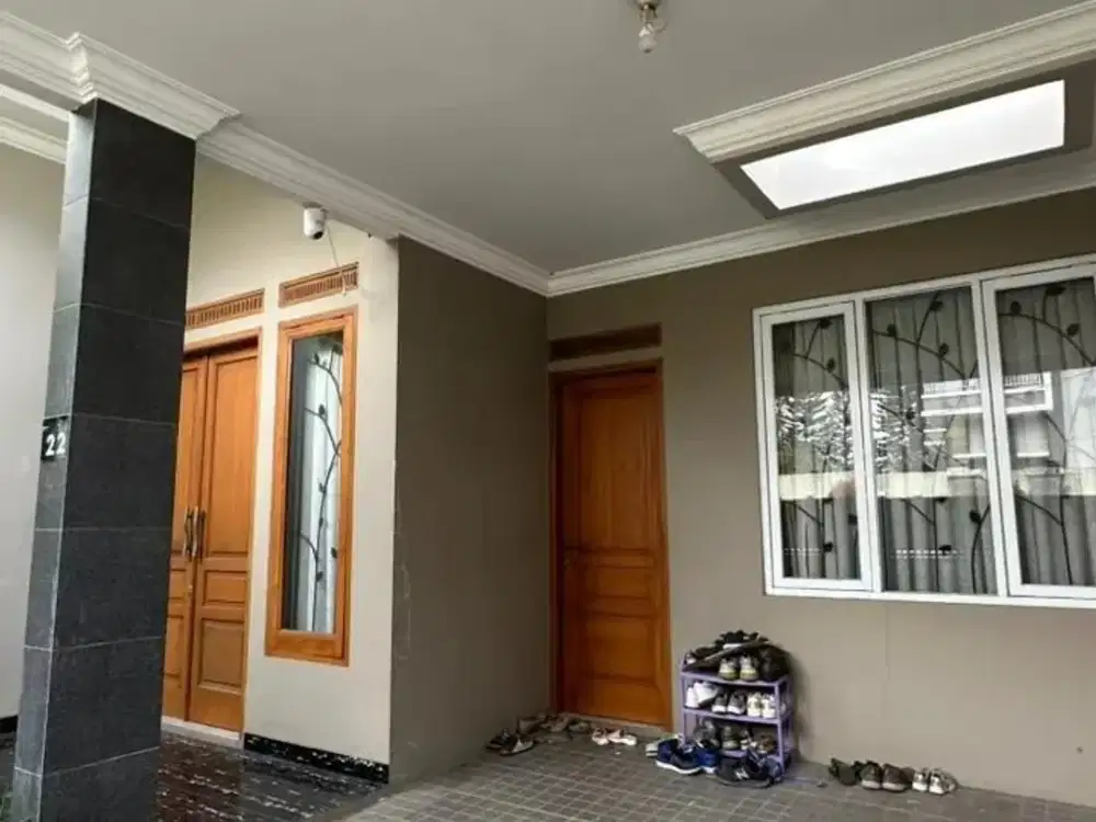 Rumah Renovasi Bagus Buah Batu Bandung Harga Turun 1,85 M