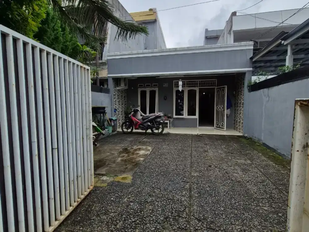 Rumah Minimalis Dalam Komplek Blok A Cinere Luas 139m2 Siap Huni