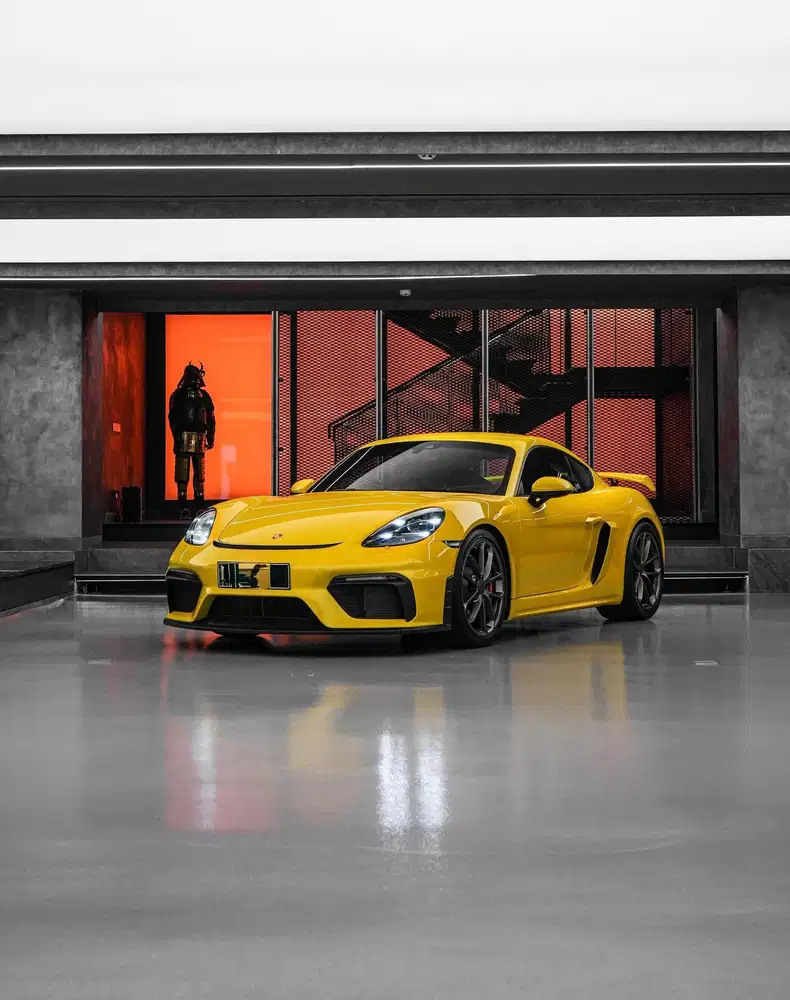 [ LOW KM ] Porsche Cayman GT4 2020 km 679 perak