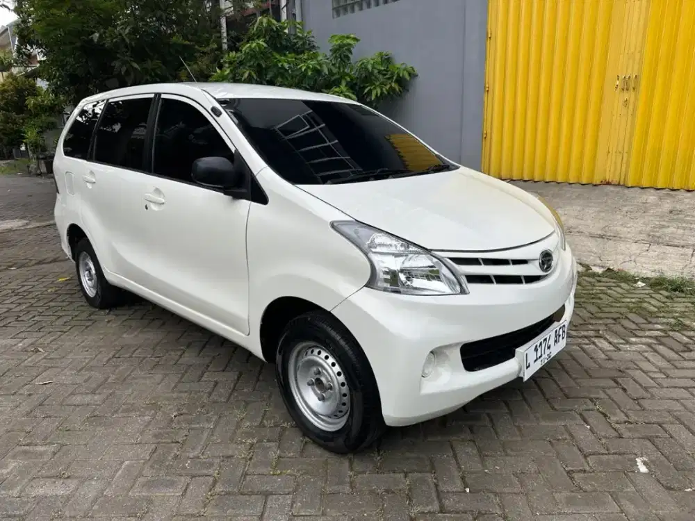 Daihatsu Xenia 1.0 Manual 2012 Pajak Panjang Ban Baru