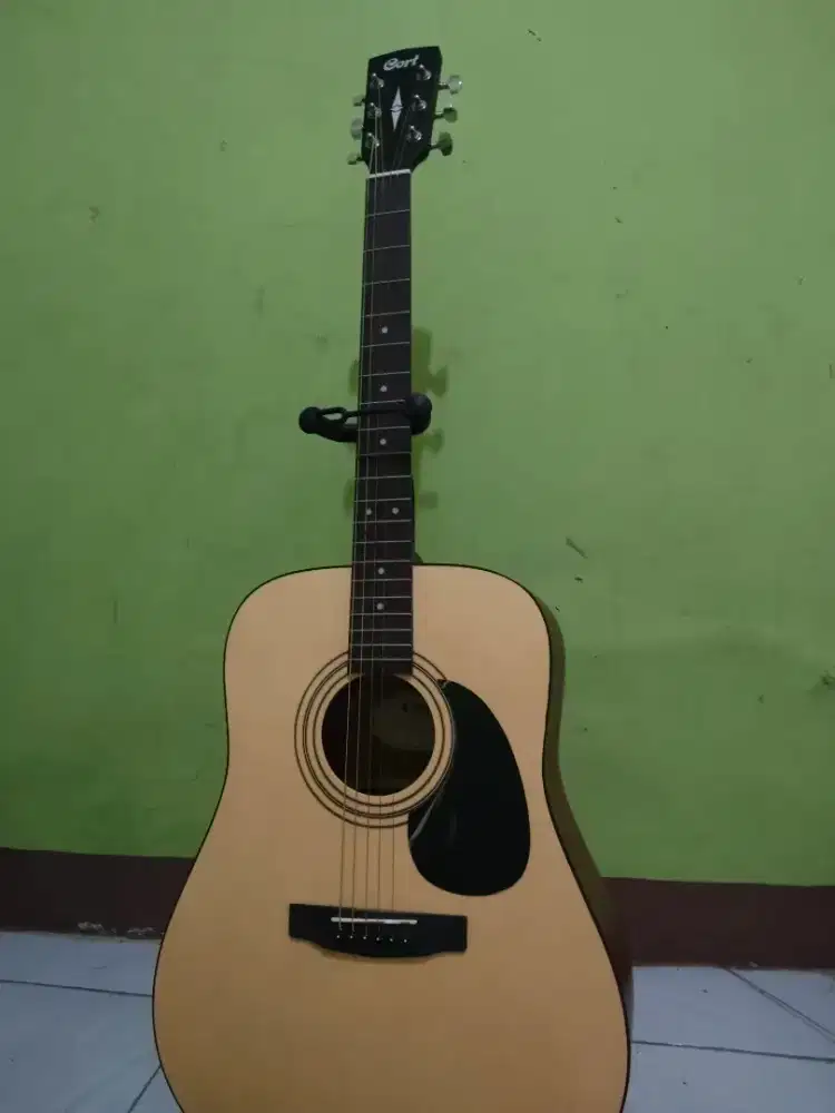 Gitar Cort AD 810 Ori