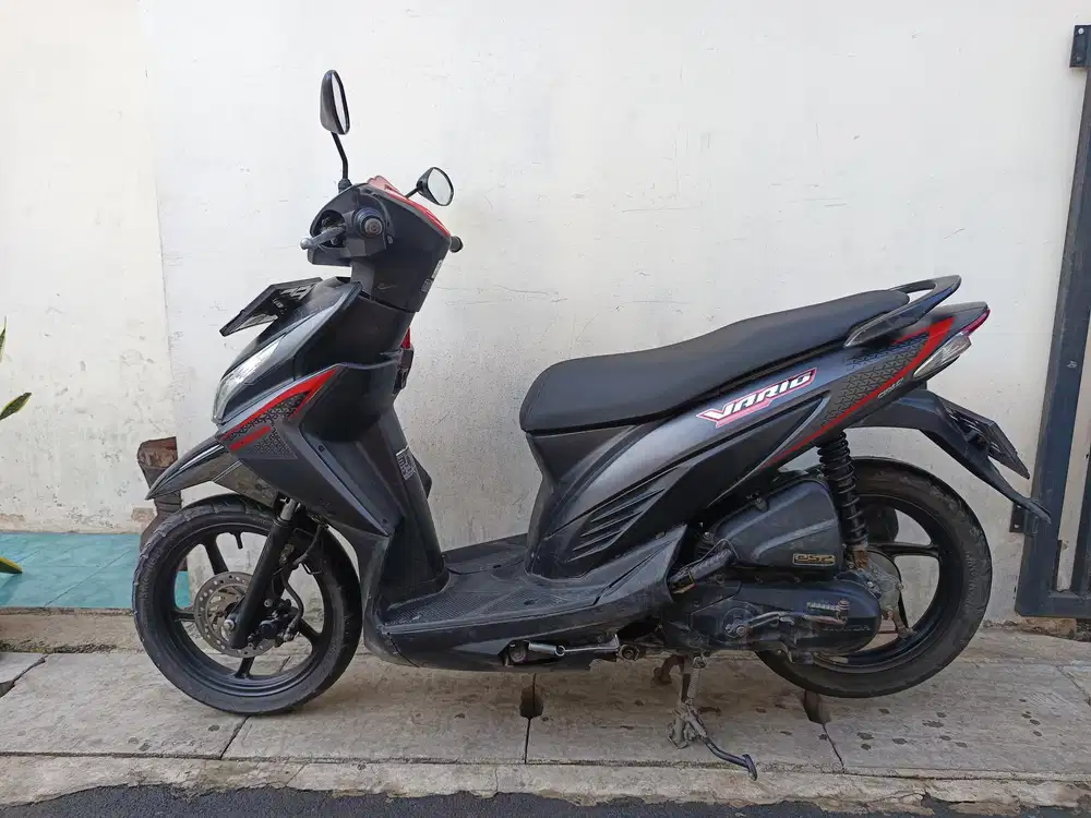 Di jual cepat vario agnes 2017 bagus