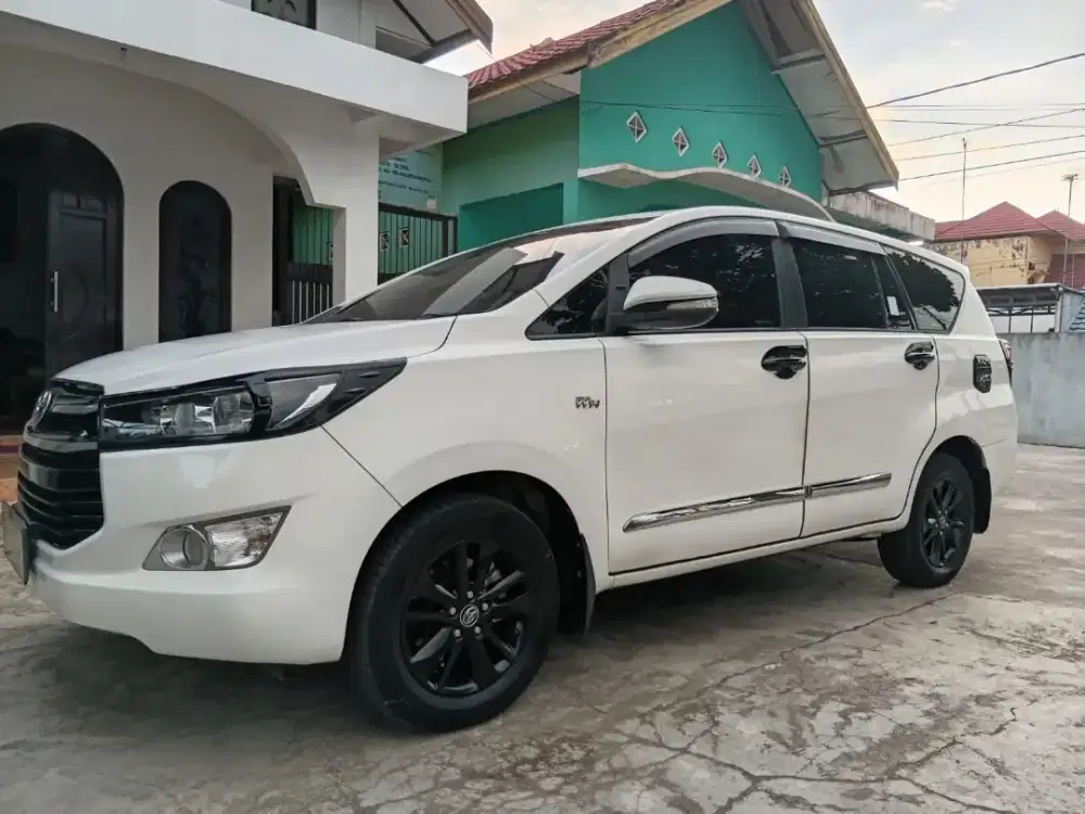 Innova reborn 2016