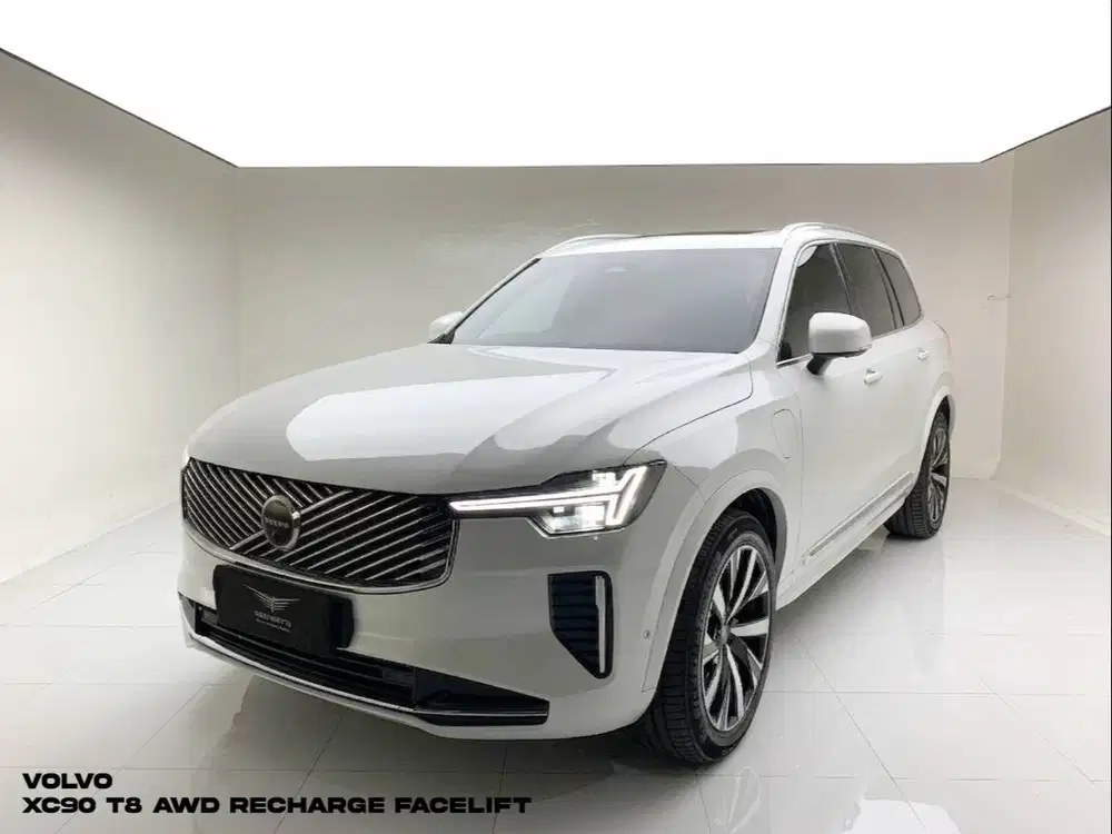 VOLVO XC90 T8 AWD RECHARGE FACELIFT 2025 CRYSTAL WHITE ON BLACK