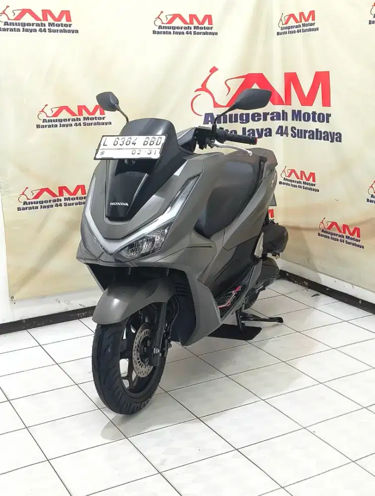 Km 3 Ribu Honda New PCX 160 CBS Tahun 2026 warna Hitam