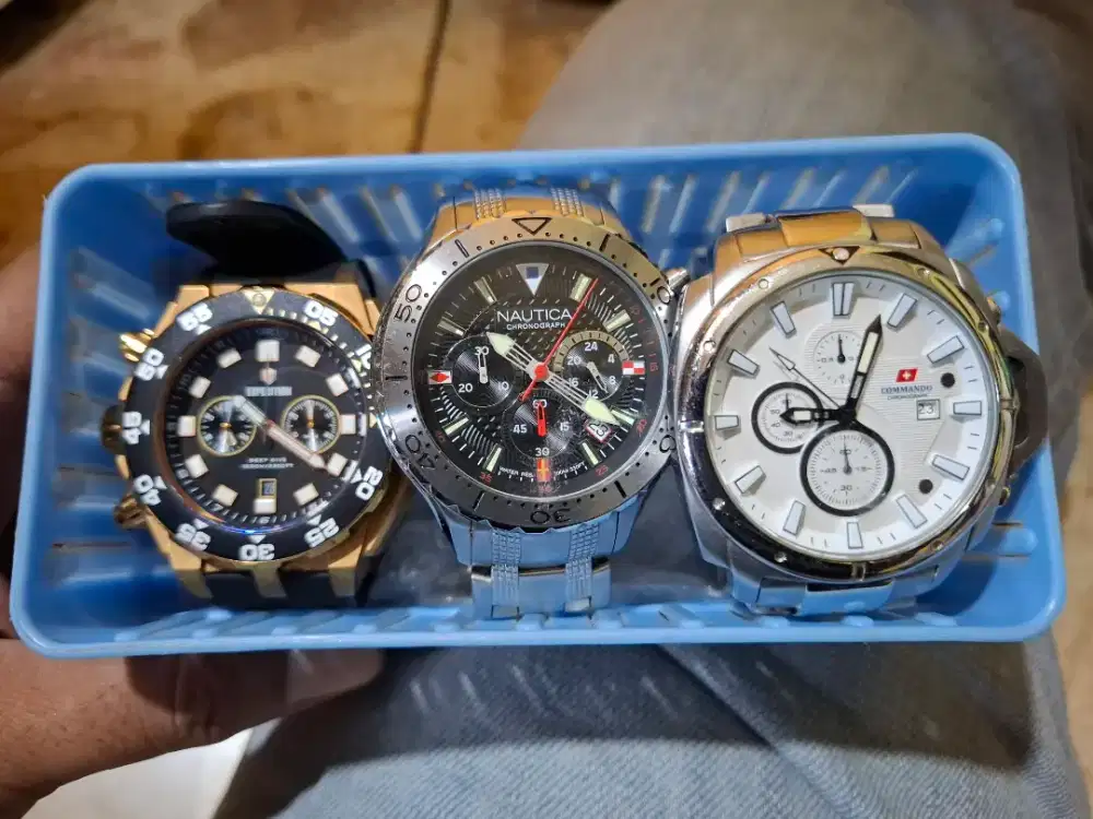 Jam Expedition Nautica Commando