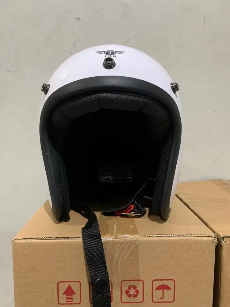 Helm Slimhead baru