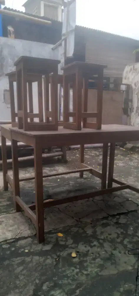 di jual meja dan bangku