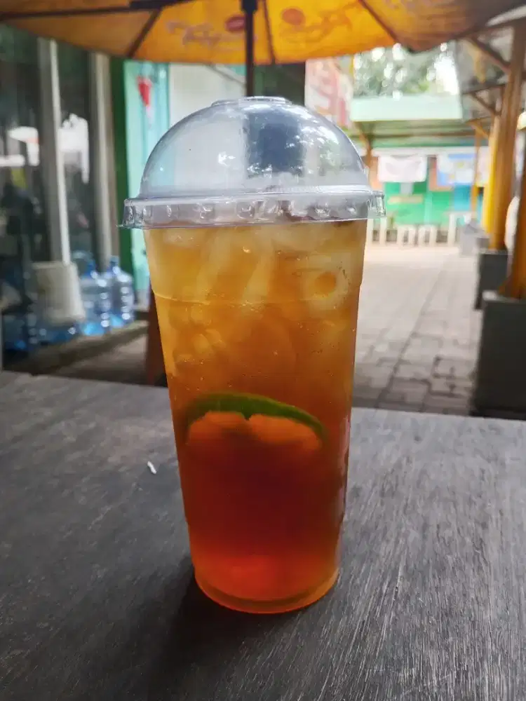RESEP DAN KONSEP ES TEH MALIO