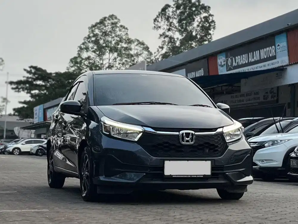 HONDA BRIO E CVT MATIC 2023 ABU FACELIFT KM 17RB