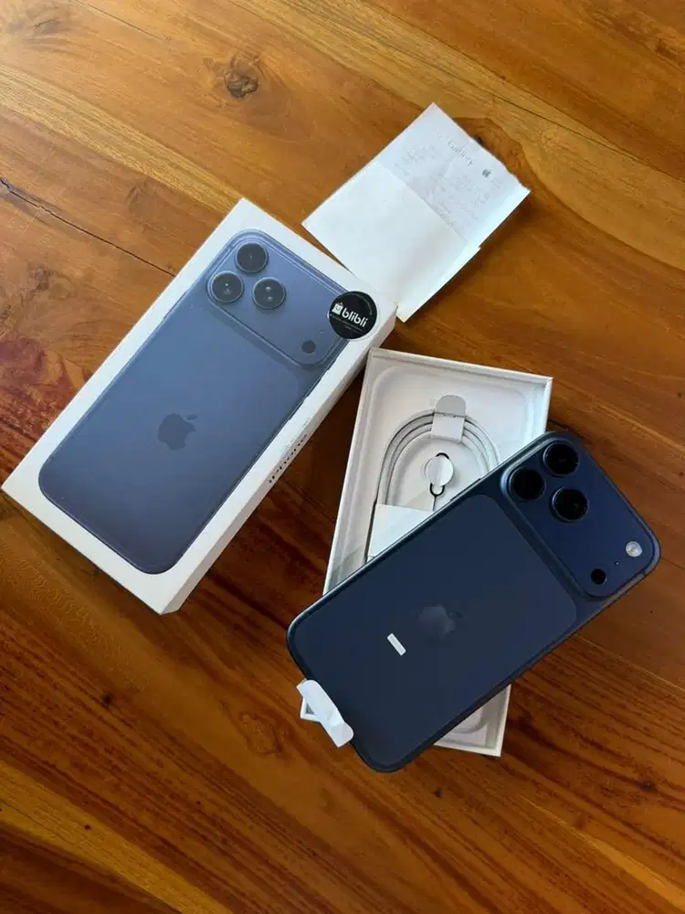 iPhone 17 Pro Max 512GB D Blue Second iBox On Maret 2027 BH 100 Cc 37