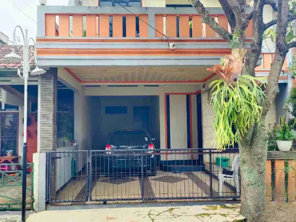 JUAL CEPAT Rumah Luas 2 Lantai di Komplek Ujungberung Indah, Bandung