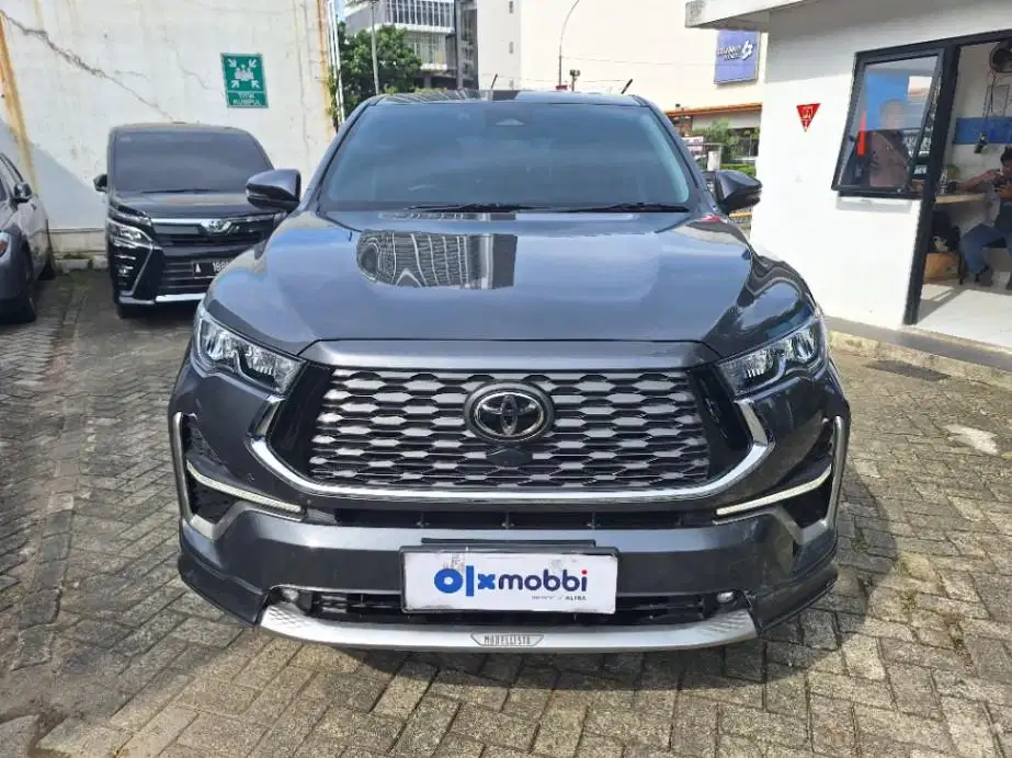 DP MURAH - Toyota Kijang Innova 2.0 Zenix Q HV CVT TSS Modellista Hyb