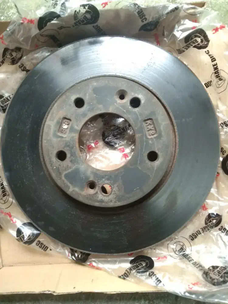 Disc brake / Piringan cakram depan Hyundai Tucson 3, Kia sportage 3