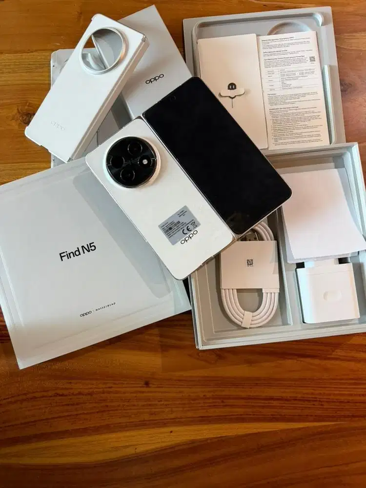 Oppo Find N5 Fold 16/512 White Second Resmi Oppo Indonesia