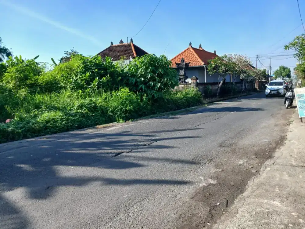 Di jual tanah jalan raya Cekomaria , DPS, Bali