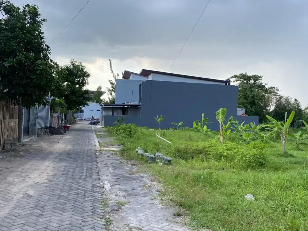 Jual Tanah Depan Ambarukmo Plaza Jogja, Siap Bangun Bisa Cicilan