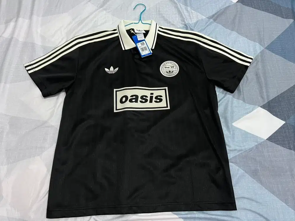 Jersey Adidas x Oasis BNWT