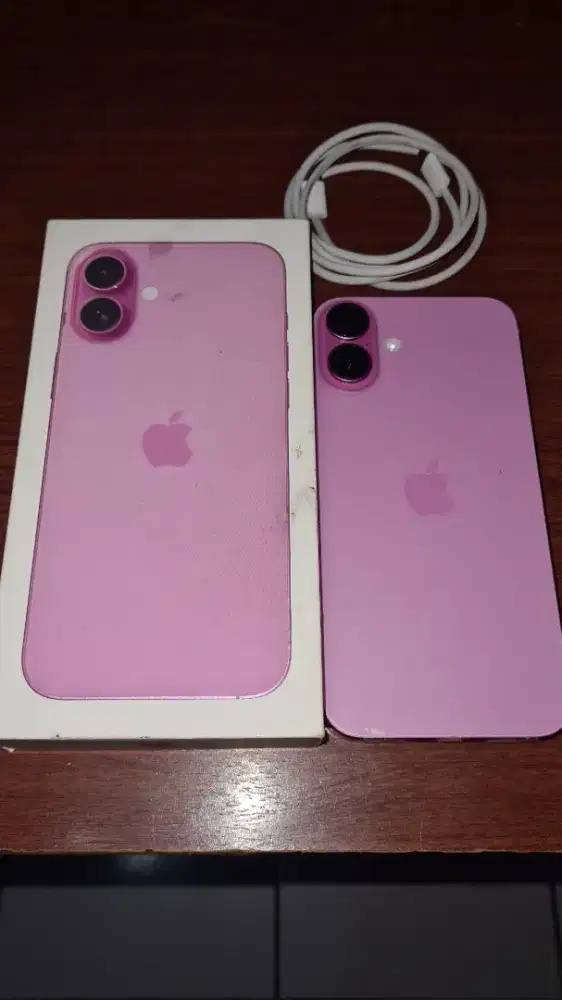 Iphone 16 plus pink