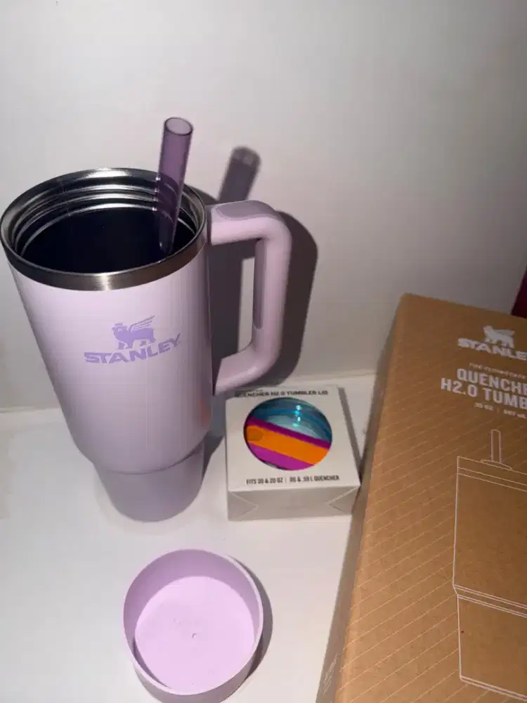 STANLEY THE QUENCHER TUMBLER 30 OZ