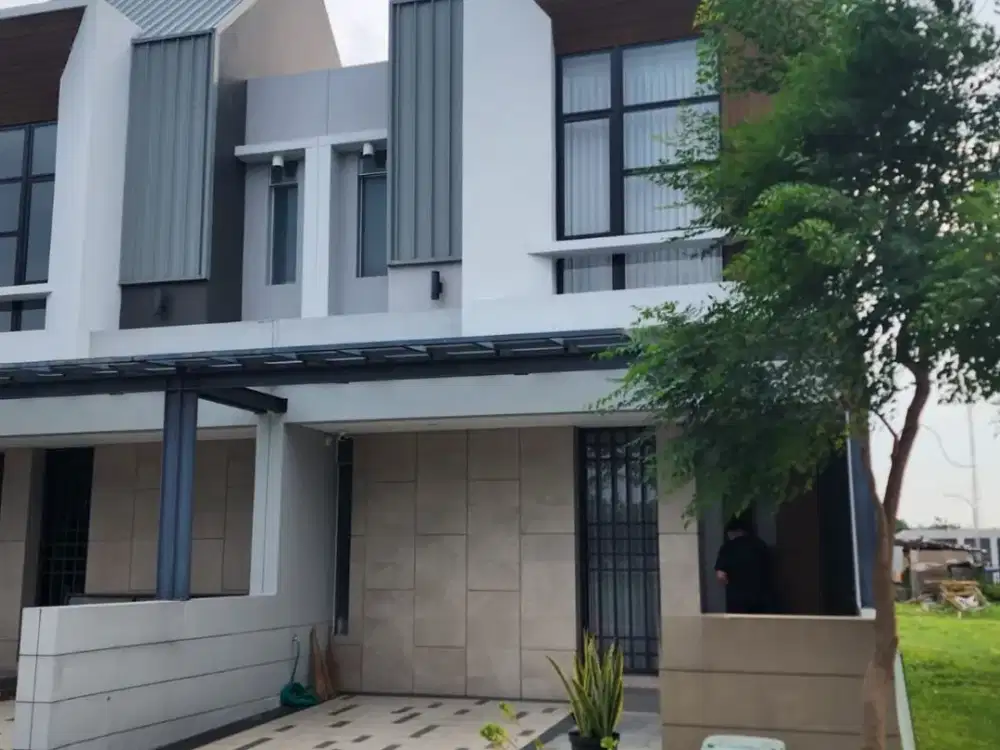 Rumah Grand Kenjeran Kondisi Semi Furnished Posisi Pojok