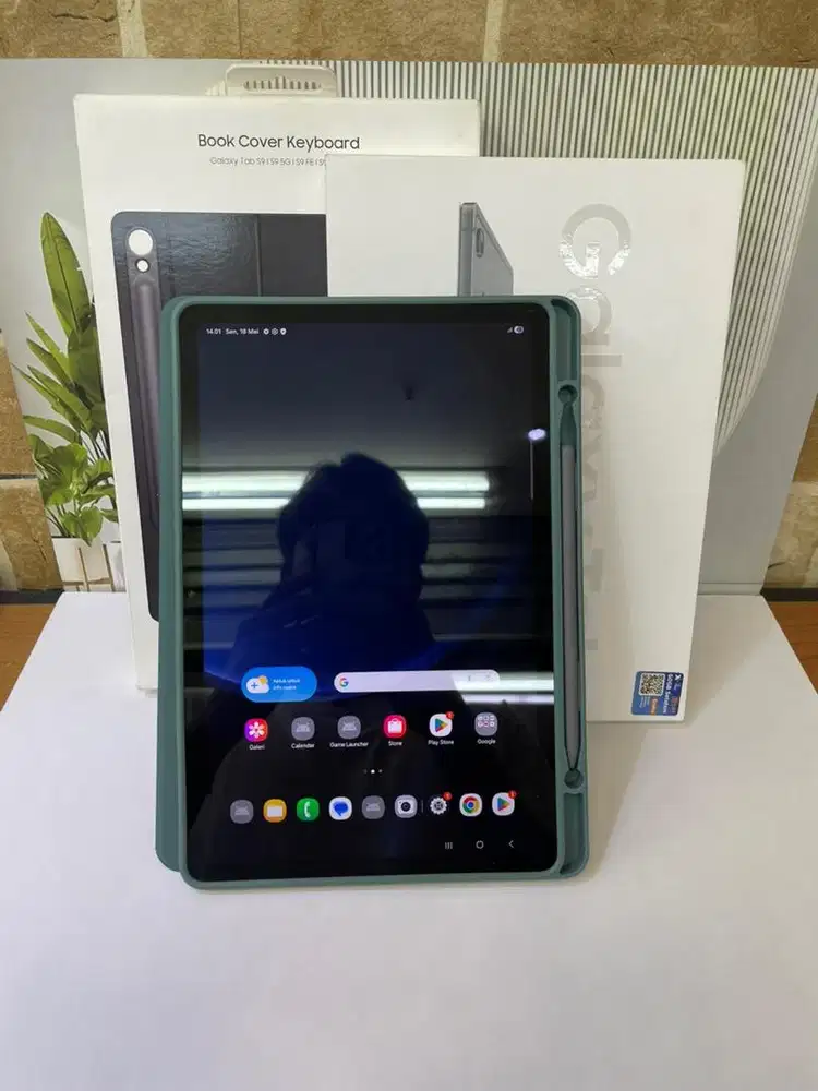 Samsung galaxy tab S9 FE 5G 6/128 fullset keyboard
