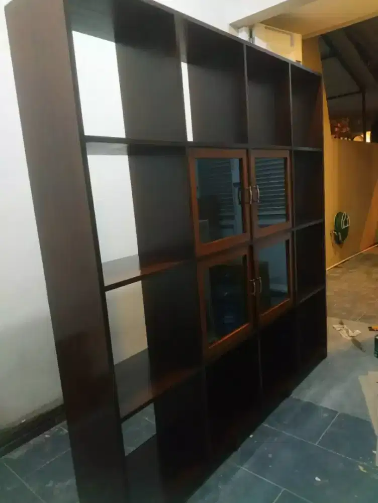 Service furniture panggilan