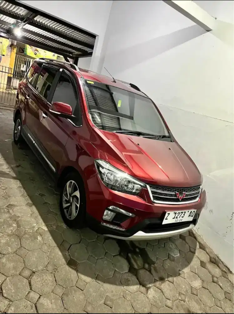 Wuling Confero S LuX 2018 Istimewa