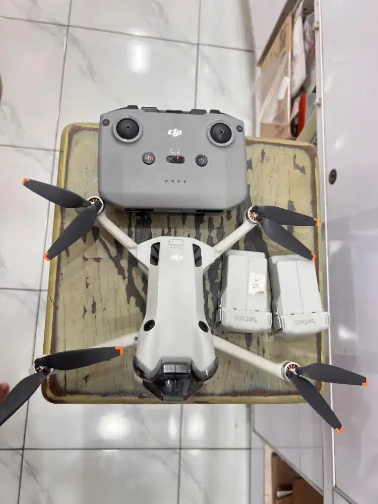 FOR SALE  DRONE DJI MINI 4 PRO