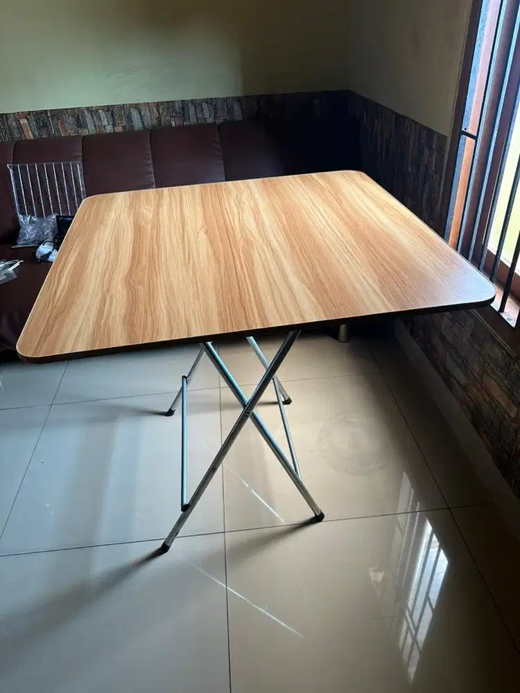 meja lipat portable
