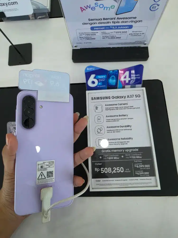 SAMSUNG GALAXY A37