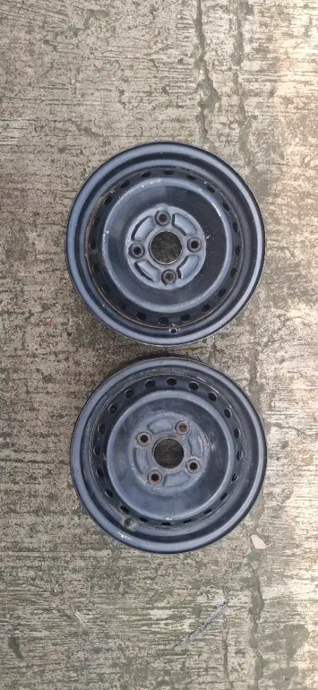 2 biji velg kaleng avanza pcd 4x114