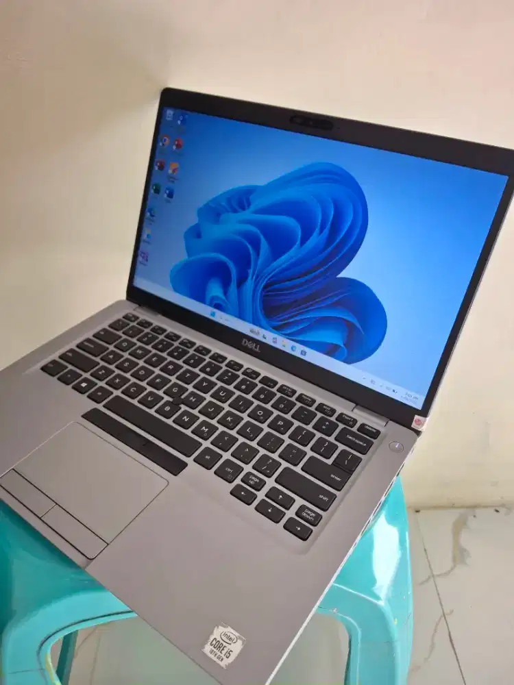 Laptop Dell 5410 Core i5 Gen 10 Ram 8Gb SSD 256GB  Normal Siap pakai