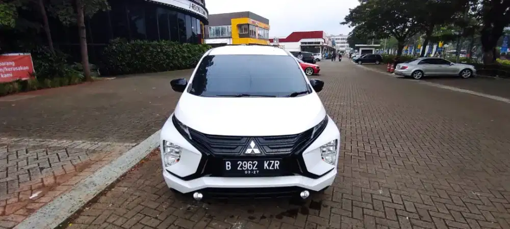Mitsubishi Xpander Rockford AT 2021 Putih