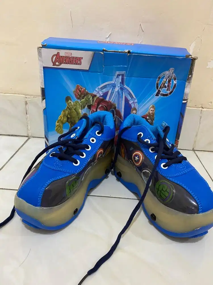 Sepatu roda anak