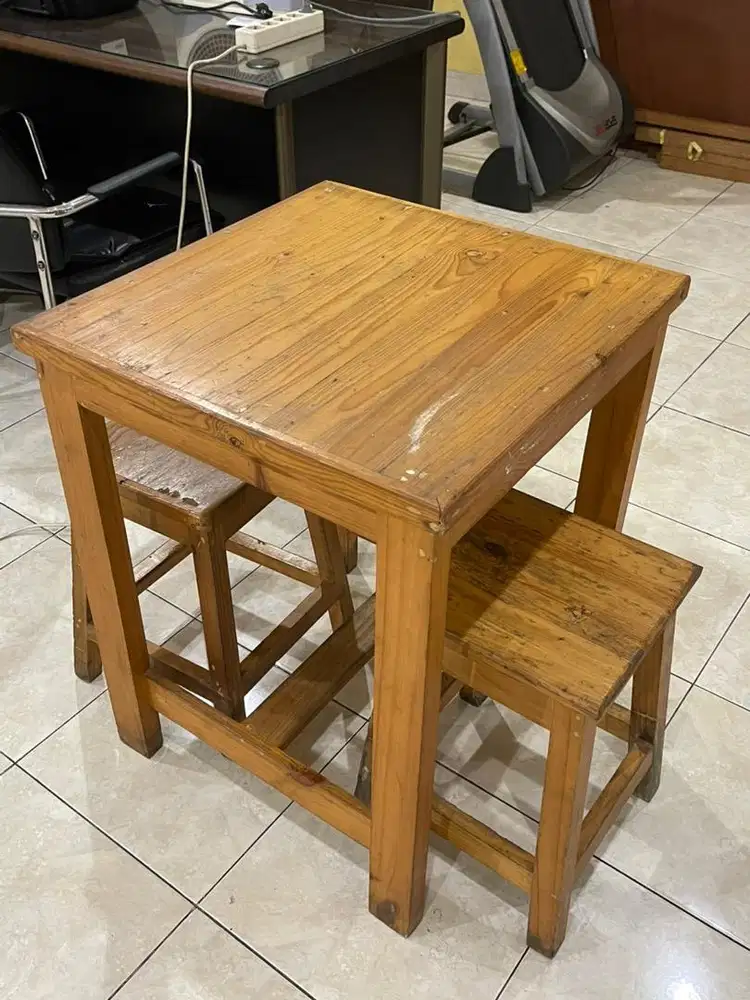 MEJA KOTAK KAYU [BISA UNTUK RESTORAN{