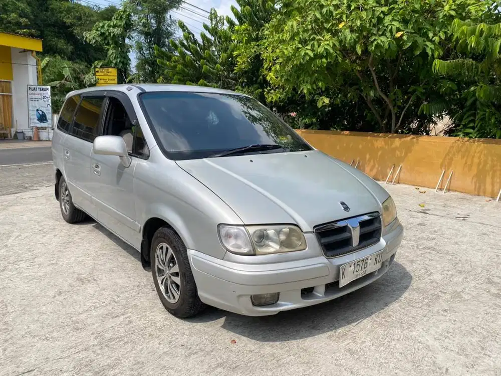 Hyundai Trajet 2.0 2005 Fauzi bisa tukar tambah sekoto badas kediri