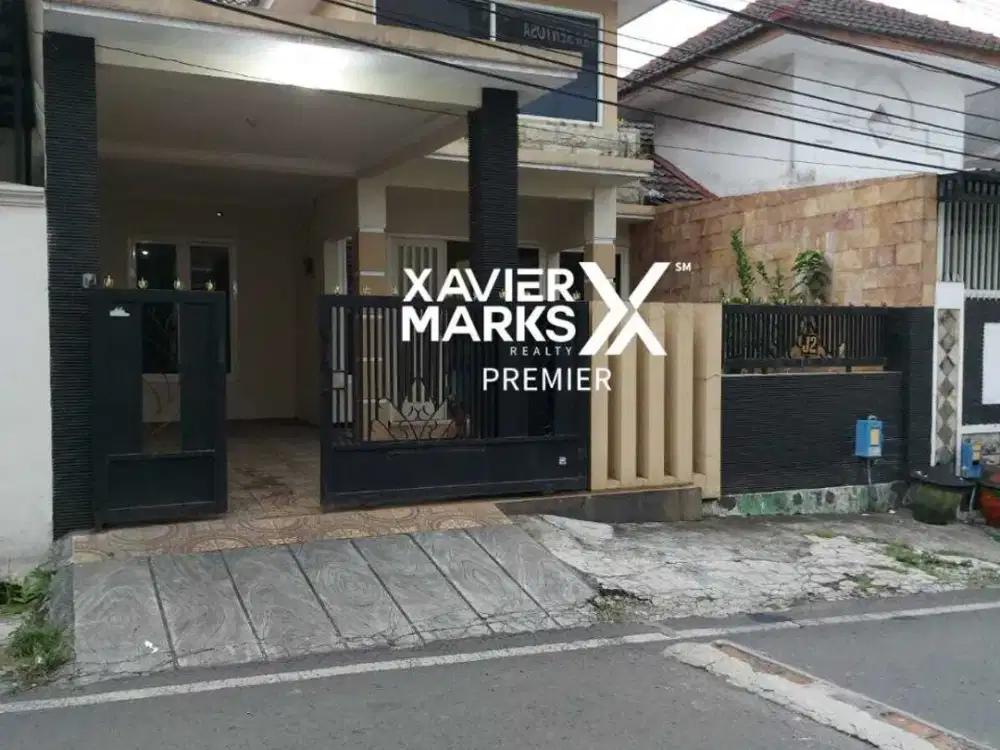 Dijual Rumah Dekat Pusat Perbelanjaan di Raya Titan Asri Malang