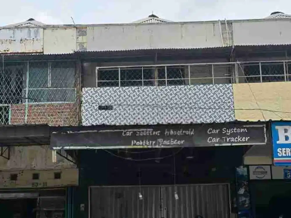 Disewa Ruko 2 lantai di Harapan Indah 1 Bekasi