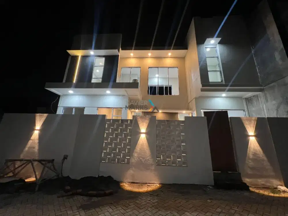 Dijual Rumah 2 Lantai Bangunan Baru di Grand Mumtaz Malang