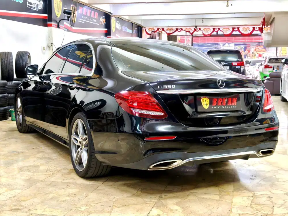 DP 40JUTA Mercedes Benz E350 AMG EQ BOOST 2020