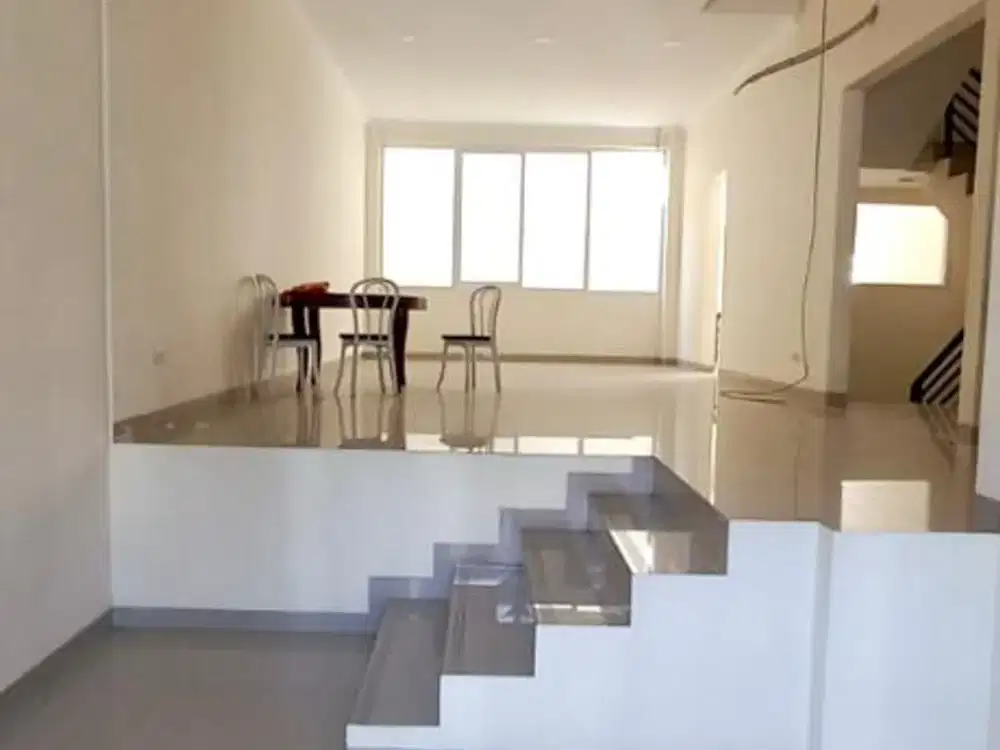 Dijual rumah di The Jimbaran residence Ancol Timur