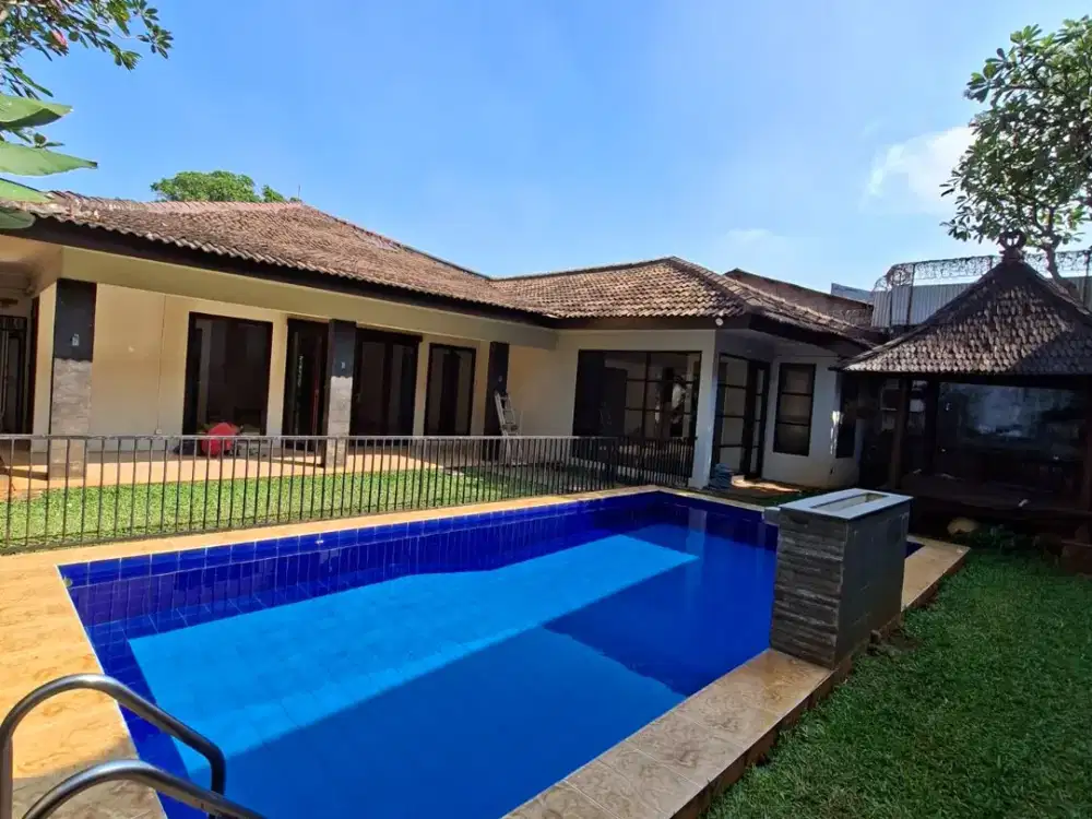 For Rent - Bright One Story House In Kemang, Bangka Area