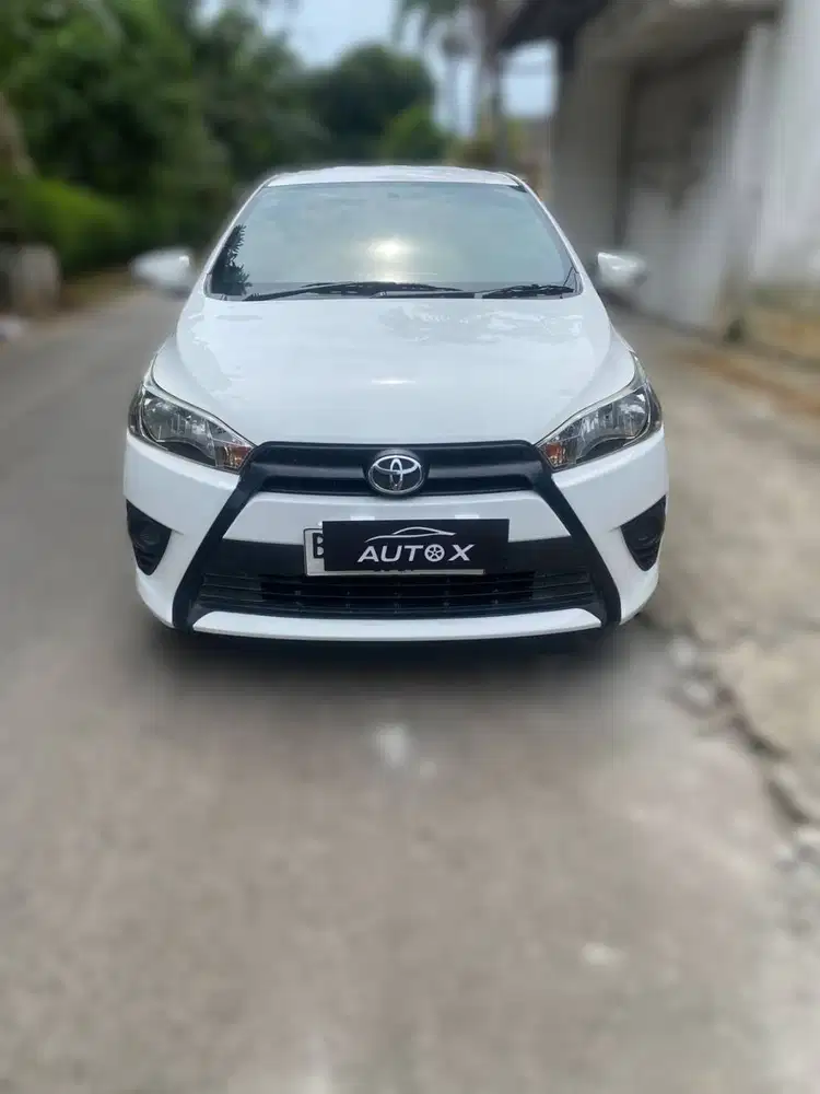 Toyota Yaris E AT 2014 Tangan pertama dari baru, istimewa