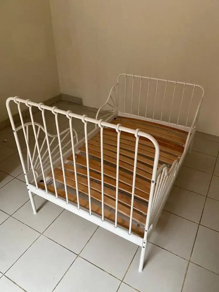 Kasur anak Ikea