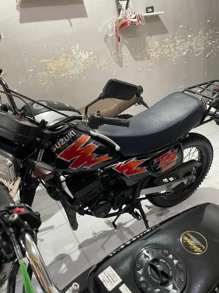Ts 2002 // bintang dewata motor //