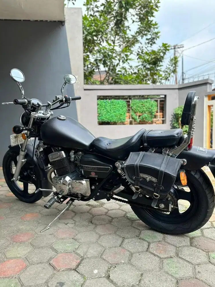 Benelli patagonian eagle 250 cc