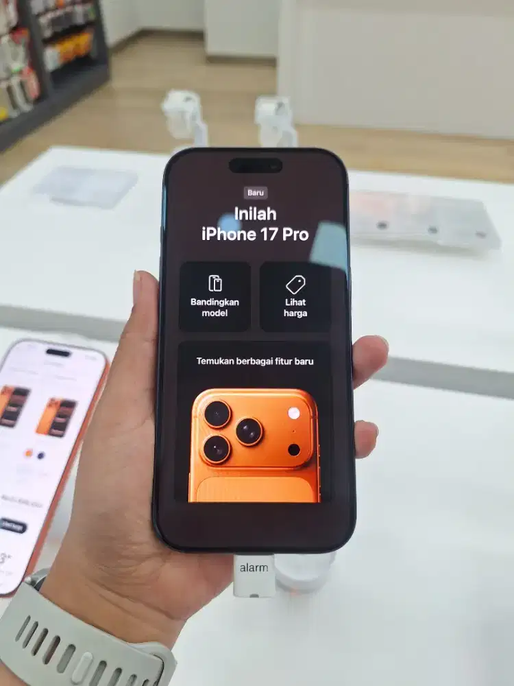 CASH CICILAN TUKAR TAMBAH IPHONE 17 PRO